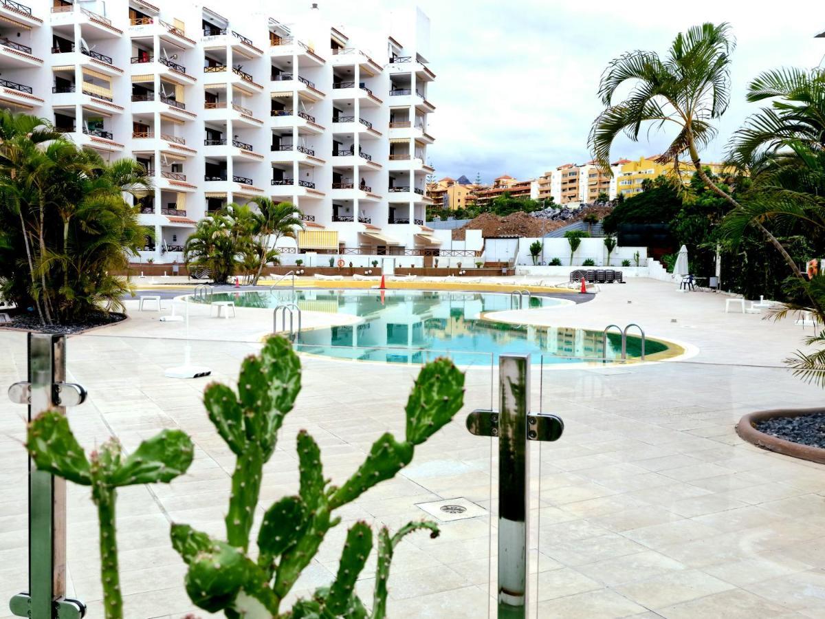Luxury San Marino Apartment & Pool View Los Cristianos  Exterior foto