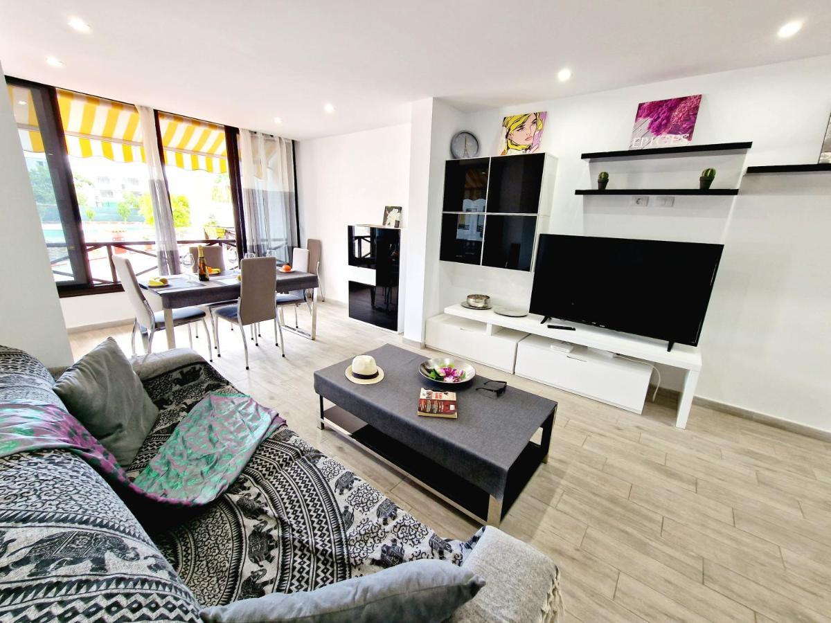 Luxury San Marino Apartment & Pool View Los Cristianos  Exterior foto